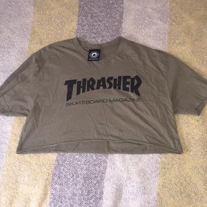 cropped thrasher t shirt